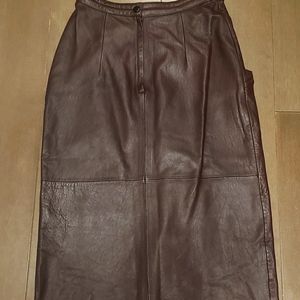 Vintage burgundy leather skirt